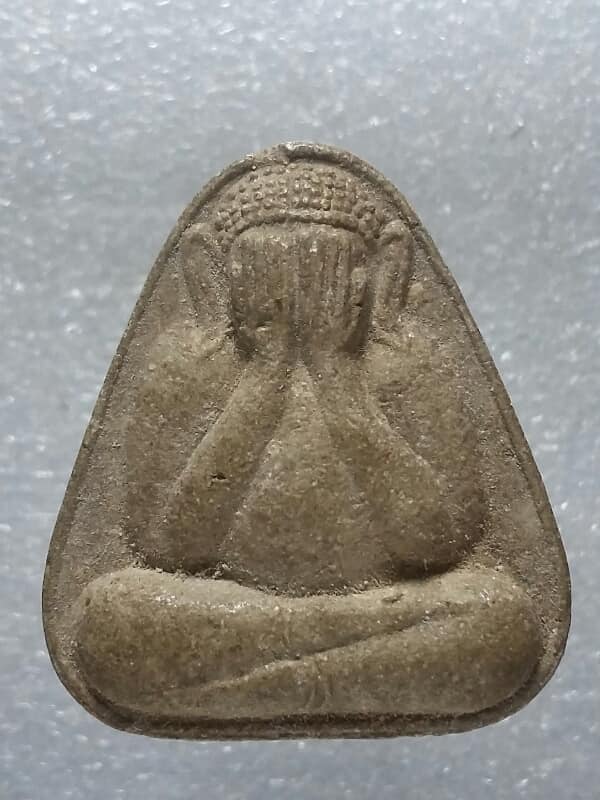 พระปิดตาใหญ่ วัดเสม็ด เมือง ชลบุรี 