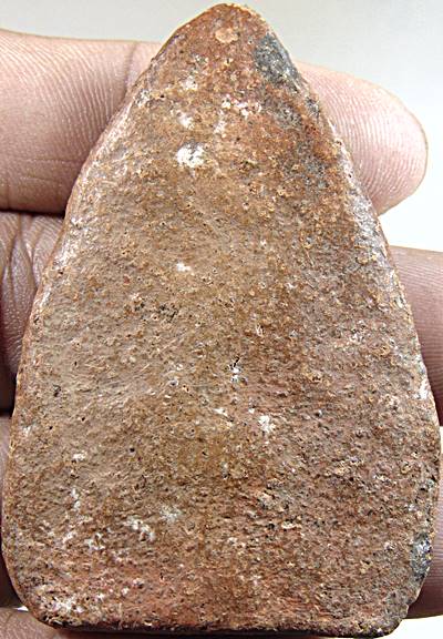 พระสามเนื้อดิน