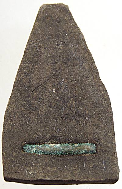 พระกริ่งเพชรแก้วบรรจุเกศา หลวงปู่แก้ว วัดสะพานไม้แก่น สงขลา  เนื้อว่าน