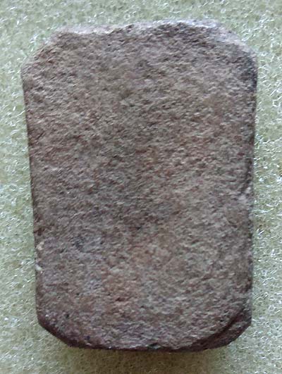 พิมพ์ทรงครุฑ เนื้อดิน