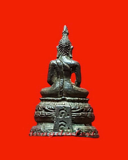 พระชัยวัฒน์มวก. หลวงพ่อนารถ วัดศรีโลหะราษฎร์บำรุง จ.กาญจนบุรี เนื้อนวโลหะ สวยมากค่ะ