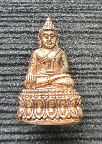 เคาะแรกแดง..พระชัย ลพ.สำเร็จศักดิ์สิทธิื ๖๔..นวโลหะ กล่องเดิม..วัดหนองสะเดา สระบุรี / ส่ง ems