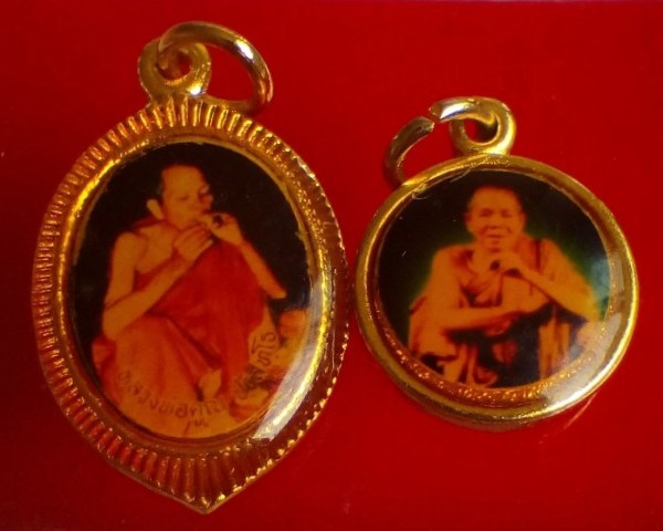 _/|\_ ล็อกเก็ต หลวงปู่นิล วัดครบุรี - หลวงพ่อคูณ  2 รายการ ..... เริ่มที่ ๑๒๐.-