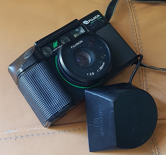กล้อง FUJICA DL-100 สวยคลาสสิค ฝาปิดตรงรุ่น หายาก