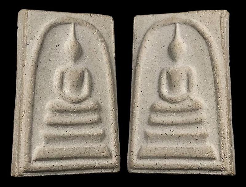 พระสมเด็จ อนุสรณ์101ปี รางวัลที่1งานใหญ่ศรีราชา สมเด็จพุฒาจารย์ (โต พรหมรังสี) พิมพ์ใหญ่5จุด