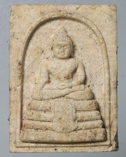 พระพุทธสิหิงค์ เนื้อมหาว่านแดง บูรณะหลักเมือง 2547 มากประสบการณ์