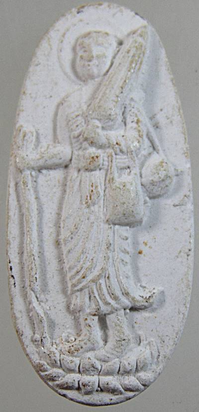 ๒๐ พระผงมหาจักรพรรดิหลวงตาม้า วัดถ้ำเมืองนะ จ เชียงใหม่