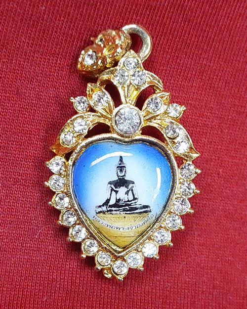 ล็อกเก็ตเข็มกลัด หลวงพ่อองค์ตื้อ วัดศรีชมพูองค์ตื้อ อ.ท่าบ่อ จ.หนองคาย