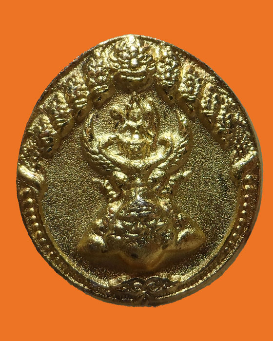 พระนารายณ์ทรงครุฑประทับพระราหู เจ้าคุณธงชัย วัดไตรมิตรวิทยาราม ปี๒๕๔๘