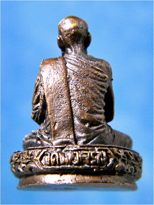 พระรูปหล่อหลวงพ่อหยอด วัดแก้วเจริญ จ.สมุทรสงคราม