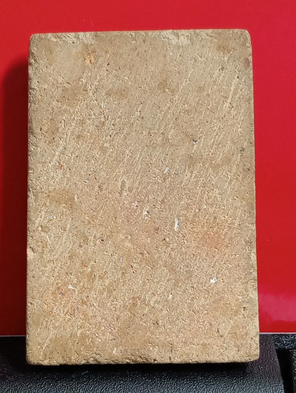 สมเด็จ วัดเกศไชโย ปี 21 พิมพ์ 9 ชั้น เนื้อกระเบื้องหลังคาโบถ์