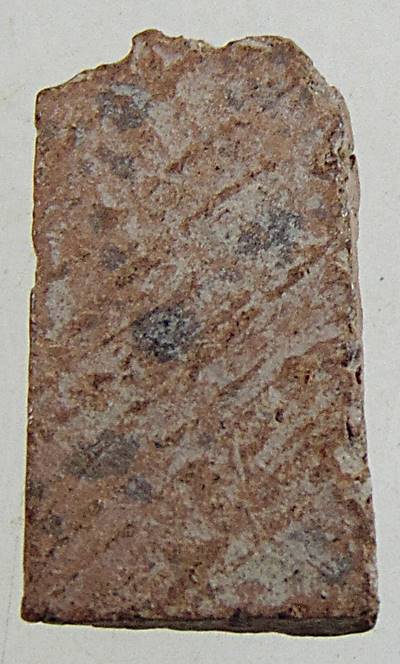 ๒๐ พระเนื้อดินจิ๋ว