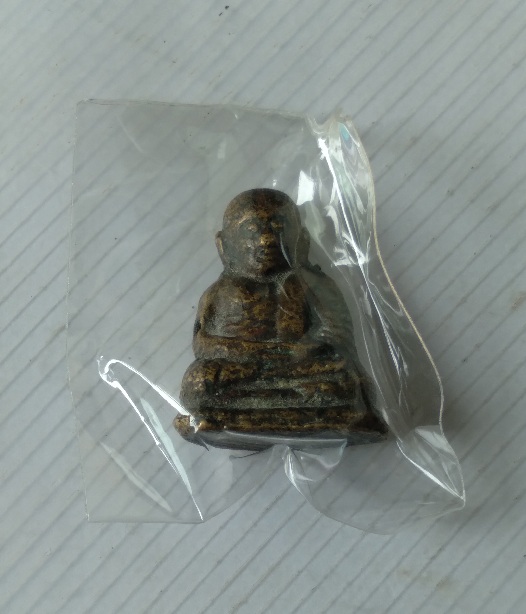 รูปหล่อหลวงพ่อเงินไม่ทราบที่