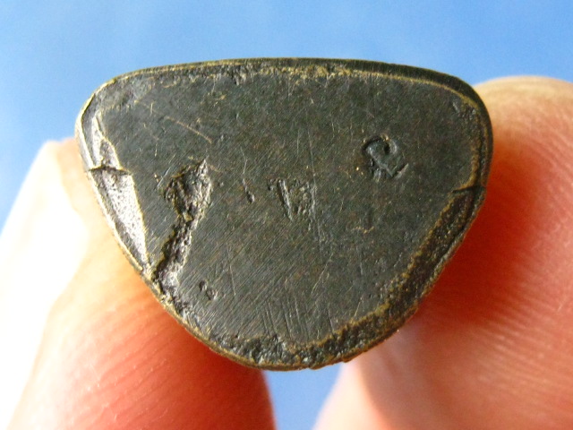 รูปหล่อ หลวงพ่อเสน่ห์ วัดสว่างอารมณ์ อุทัยธานี