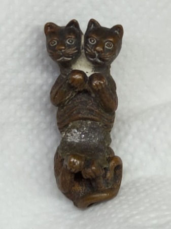 ลูกกรอกแมว. หลวงปู่เร็ว. ฉันทโก วัดหนองใน จ.อุบลราชธานี