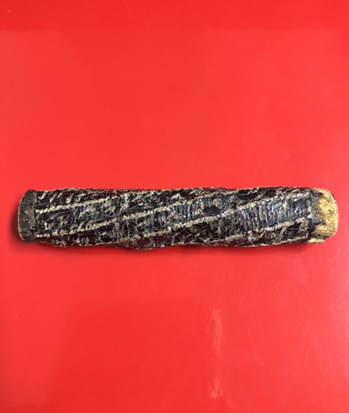 ตะกรุดหนังเสือ ลงรักเก่า ศิลป์หลวงพ่อหว่าง วัดเทียนถวาย