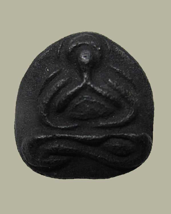 พระปิดตา เนื้อผงคลุกรัก ไม่ทราบที่