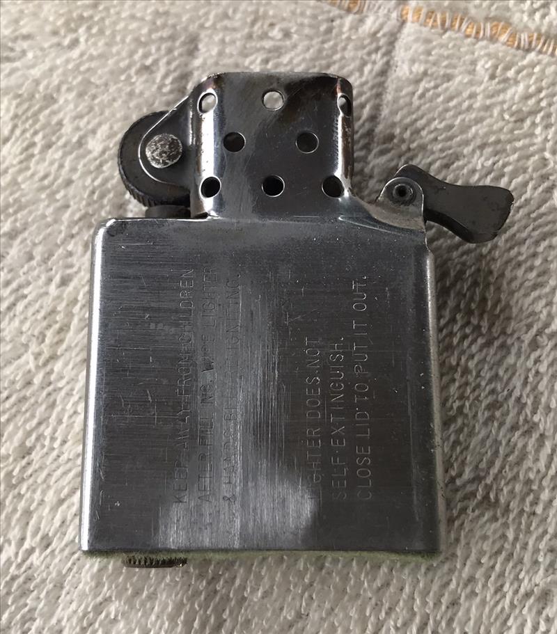ไฟแช็ค ZIPPO รุ่นเก่า ใช้งานได้ปกติ