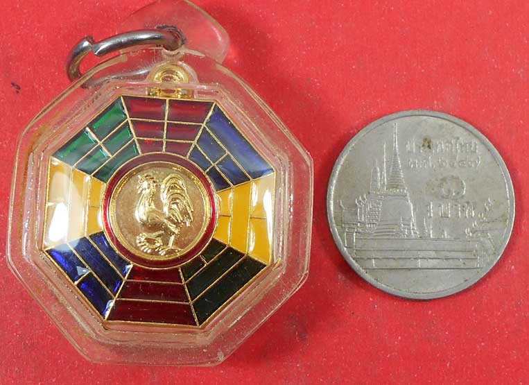 เหรียญไก่ ลงยา วัดเล่งเน่ยยี่