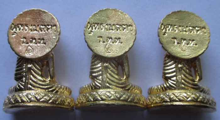 3องค์ พระพุทธเมตตา หลวงปู่บุญ วัดทุ่งเหียง