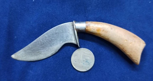 มีดหมอ ไม่ทราบที่