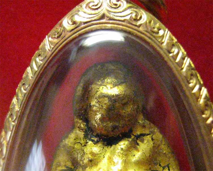 พระสังกัจจายน์เจ้าคุณศรี วัดสุทัศน์ พ.ศ.๒๔๘๕ ลงรักปิดทองเลี่ยมทองโบราณ+บัตรรับรองพระแท้*ส206