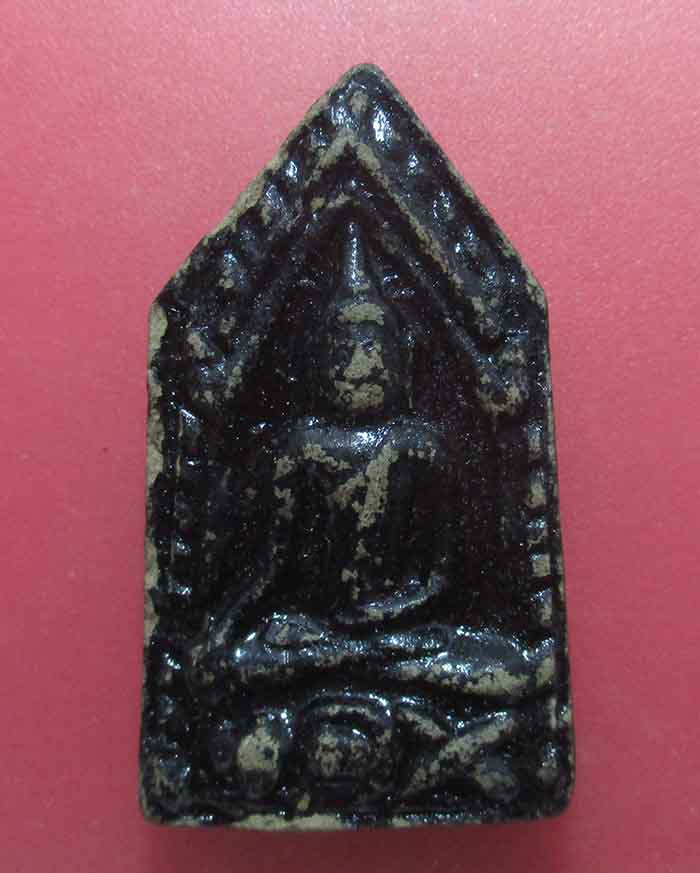 พระขุนแผนนั่งกุมาร หลวงพ่อกล้าย วัดหงษ์รัตนาราม ออกวัดศรีจันทร์ ปี 2498 