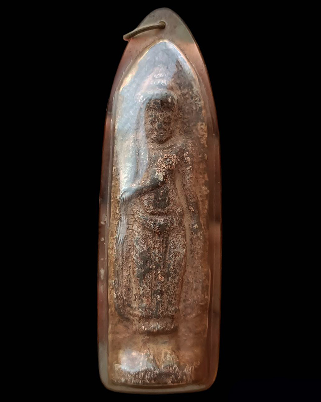 พระร่วงยืนประทานพร หลังรางปืน พระเนื้อชิน สูง 7.5 ซ.ม. พระบ้านเก่าเก็บหลายสิบปี