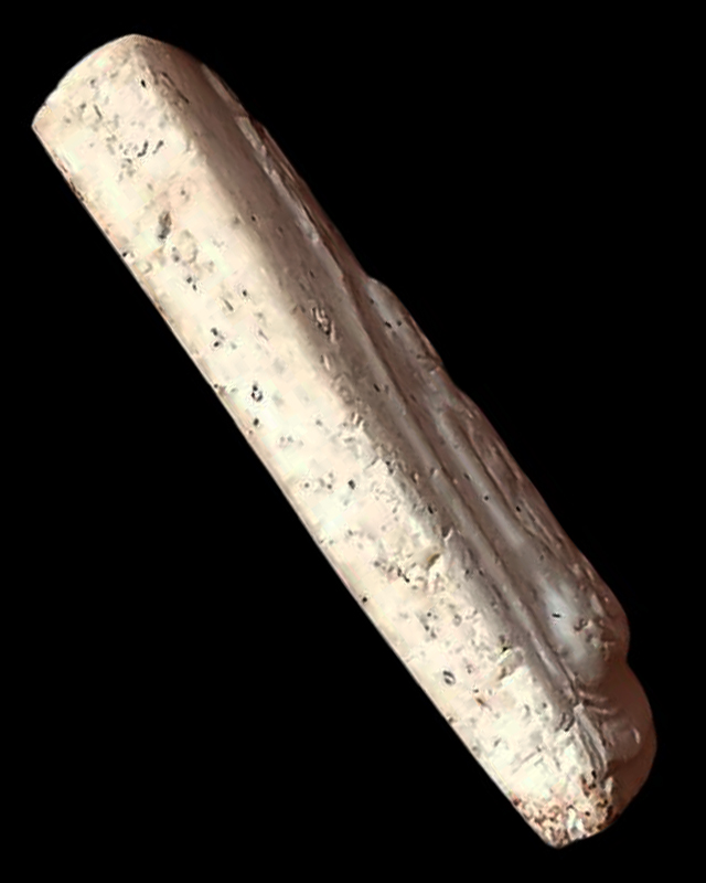 พระเนื้อผงสี่เหลี่ยม พิมพ์สมเด็จโต ขนาด 4 x 2.5 ซ.ม.