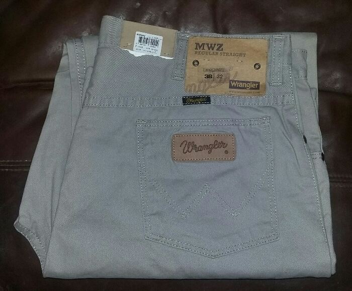 กางเกง WRANGLER NWZ REGULAR STRAIGHT สีเนื้อ