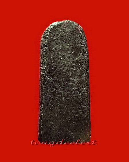 พระลีลา พระอาจารย์แน่น วัดหนองขาว จ.กาญจนบุรี เนื้อผงพราย หายากค่ะ