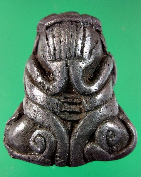 พระปิดตายันต์ยุ่ง หลวงปู่เอี่ยม  วัดหนัง เนื้อสำริดเงิน