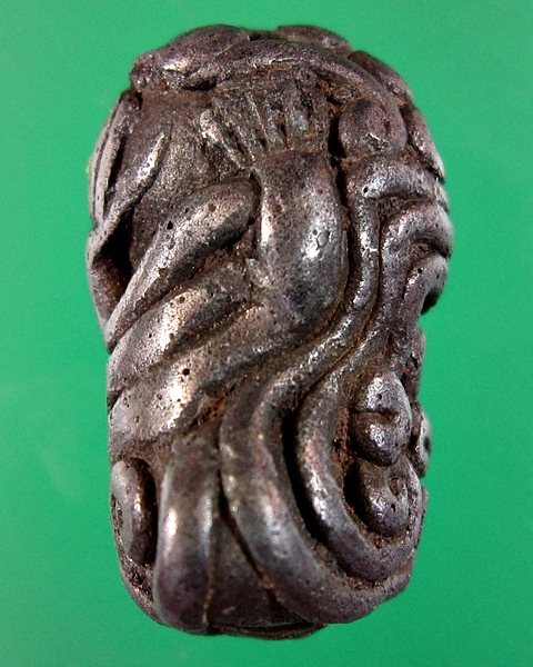 พระปิดตายันต์ยุ่ง หลวงปู่เอี่ยม  วัดหนัง เนื้อสำริดเงิน