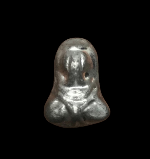 พระปิดตาวัดโคนอน พิมพ์นะหัวเข่า เนื้อตะกั่ว ปี 14 (หลวงปู่โต๊ะ ปลุกเสก)