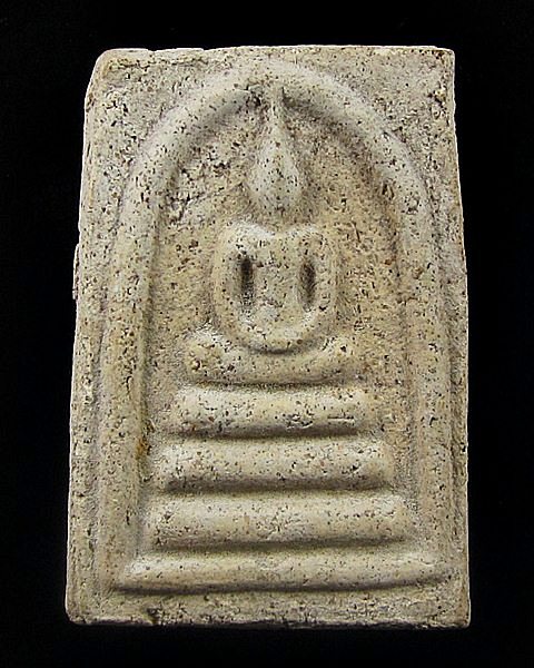 เปิดวัดใจครับ เคาะเดียวแดง พระสมเด็จเกจิไม่ทราบที่ครับ