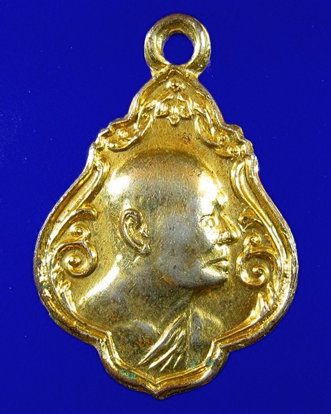 เปิดวัดใจครับ เคาะเดียวแดง เหรียญหลวงพ่อแพ วัดพิกุลทอง จ.สิงห์บุรี