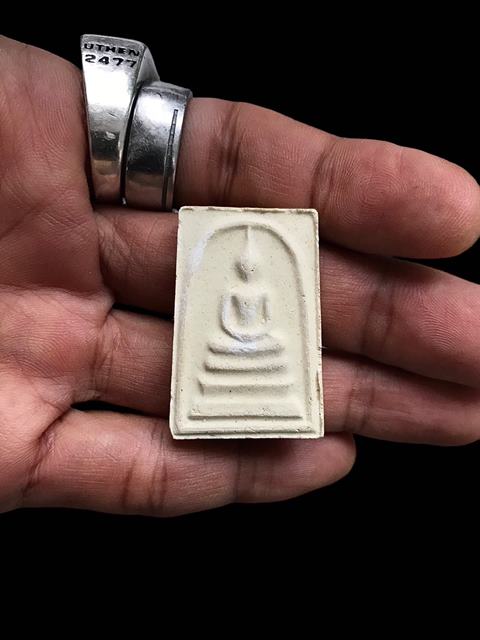 พระสมเด็จ สมเด็จพุฒาจารย์ โต พรหมรังสี  วัดใหม่อมตรส กรุงเทพฯ พิมพ์ใหญ่5จุด 6 ปี2531