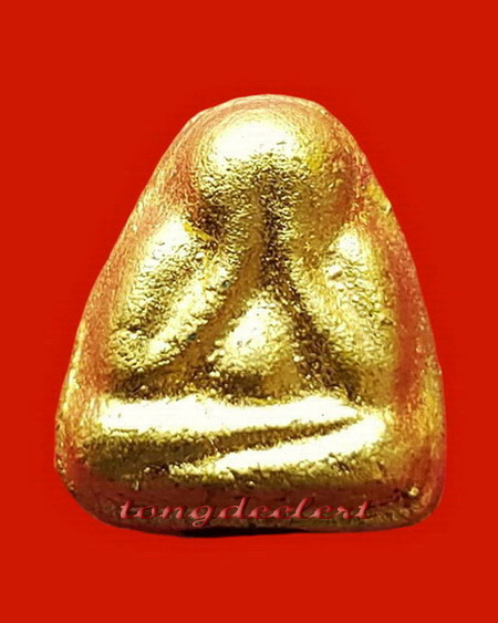 พระปิดตา หลวงพ่อเล็ก วัดสันติคิรีศรีบรมธาตุ(วัดเขาดิน) จ.กาญจนบุรี พิมพ์กรรมการปิดทองเดิม สวยมากค่ะ