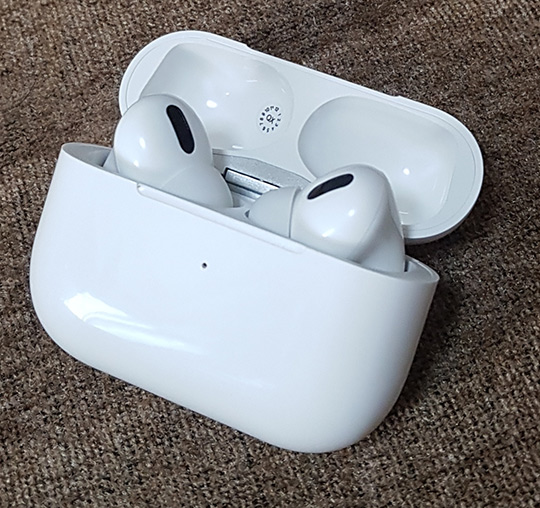 หูฟังบลูทูธไร้สาย TWS inpods i13 pro ความเที่ยงตรงสูง เสียงกระหึ่ม ควบคุมแบบสัมผัส ของใหม่