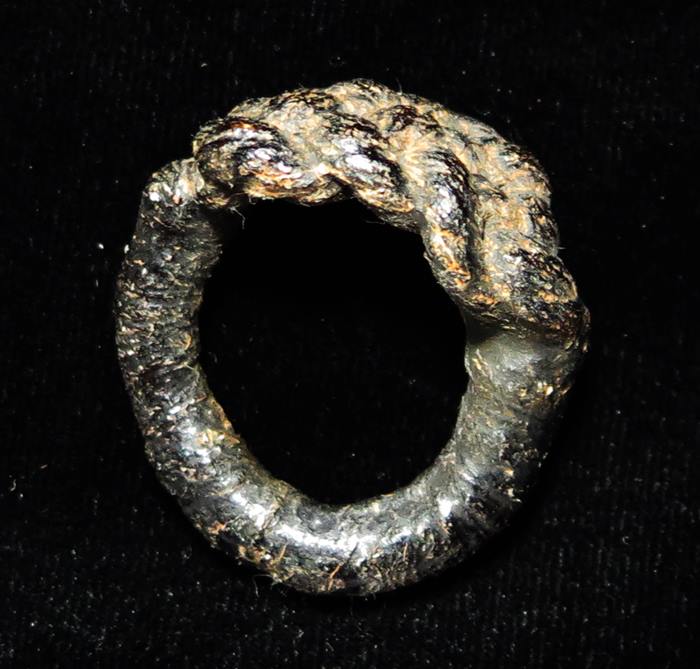 แหวนพิรอด ลงรักเก่า ไม่ทราบที่