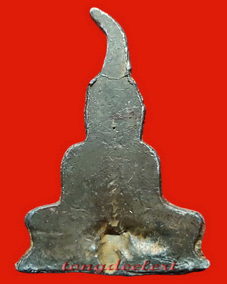 พระท่ากระดานเสาร์5หน้าโบสถ์(ตัดสิ่ว) หลวงพ่อนารถ วัดศรีโลหะราษฎร์บำรุง จ.กาญจนบุรี รุ่นเก่า หายากค่ะ