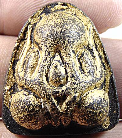 ปิดตาหลวงปู่เหมือน วัดกำแพง ชลบุรี