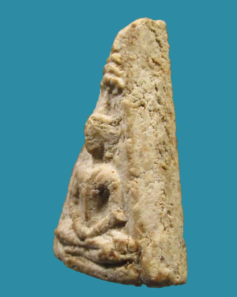 **เคาะแรก**นางพญาทรงฉัตร (หลังแบบ) ท่านพ่อลี วัดอโศการาม ปี 2500