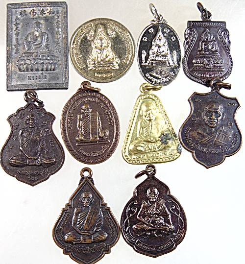 เคาะเดียว พระเกจิภาคกลางตอนบน ( เฉลี่ย องค์ละ ๕ บาท)