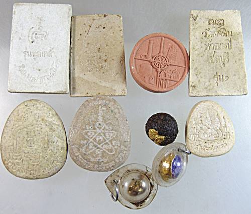 เคาะเดียว รวมผง ( เฉลี่ย องค์ละ ๕ บาท)