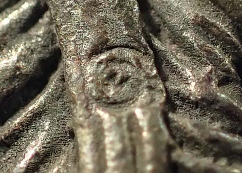 พระชัยวัฒน์ เนื้อนวะโลหะ หลวงพ่อรวย วัดท่าเรือ ระยอง สวยกริ๊บ+บัตรรับรองพระแท้*120