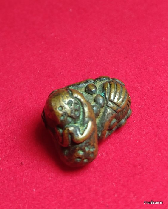 พระปิดตาเมืองนครศรีธรรมราช เนื้อสำริดทองแดงเถื่อน