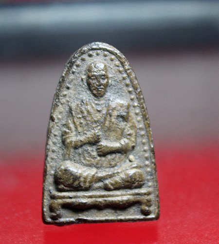 A203เนื้อผงว่าน หลวงปู่หมุนปลุกเสก สมเด็จพระพุฒาจารย์(โต พรหมรั งสี)ปี2543 พระกรุวัดป่าช่องกุ่ม หลวง