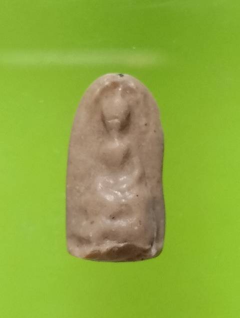 พระรอดเนื้อผง 