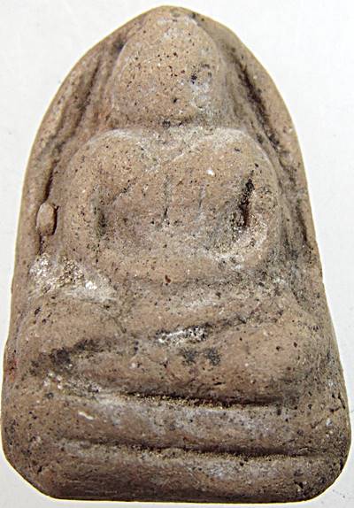 ๒๐ พระกรุเนื้อดิน